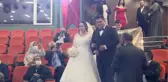 Bakan Varank, darbedilen basın mensubunun nikah şahitliğini yaptı