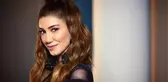 Oğluyla içinde bulunduğu araçta yangın çıkan şarkıcı Nadide Sultan, kurban kestirdi