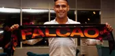 Galatasaray, Falcao'dan çekmeye devam ediyor! Bir kabarık fatura daha yolladı