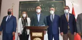 BAKAN ÇAVUŞOĞLU'NDAN VALİ KÖŞGER'E ZİYARET