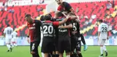 45 dakikada 5 gol! Gaziantep FK, sahasında Altay'ı 4-1 mağlup etti