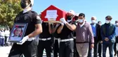 Son Dakika | Kazada ölen polis memuru ve babası son yolculuğuna uğurlandı