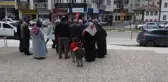 KOMŞUSUNU ODUNLA ÖLDÜREN ZEYNEP ODUNU SAĞA SOLA SAVURUP KORKUTMAK İSTEDİM