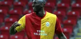 Ev fiyatına satılıyor! Kobe Bryant imzalı Galatasaray formasının değeri dudak uçuklattı
