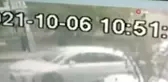 Başakşehir'de durakta unutulan kadın çantasını alıp kayıplara karıştı