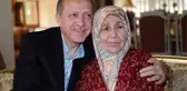 Erdoğan, annesinin ölüm yıl dönümünde duygulandırdı! Arşivinden çıkardığı kareyi 