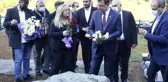 İstanbul Büyükşehir Belediye Başkanı İmamoğlu, Özkan Sümer'in mezarını ziyaret etti