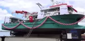 TRABZON'DA 46 METRELİK BALIKÇI GEMİSİ DENİZE İNDİRİLDİ