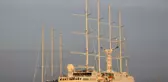 Kuşadası'na iki lüks yelkenli kruvaziyer yanaştı