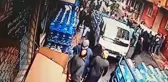Son dakika haberleri | Esenler'deki yangında içeride mahsur kalanları kurtaranlardan kahraman bakkal konuştu