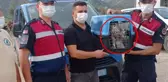 Nesli tükenmekte olan beyaz şahini evinde izinsiz besleyen vatandaşa 19 bin lira ceza