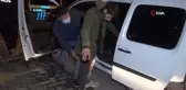 İnşaattan demir çalan hırsızlık şüphelisi kıskıvrak yakalandı
