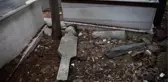 Kasımpaşa'da tarihi mezarların içler acısı hali