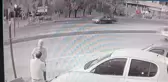 Kırmızı ışıkta durmak istemedi, araçla takla attı...O anlar kamerada