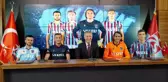 Trabzonspor 4 futbolcusuyla sözleşme yeniledi