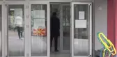 Kuzey Makedonya ve Kosova'da halk yerel seçim için sandık başında