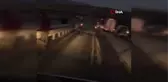 Arnavutköy'de hafriyat kamyonu bariyerlere çarpıp ters döndü, sürücü ağır yaralandı