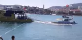 Fırtına nedeniyle batan lüks tekne 5 gün sonra kıyıya çekildi