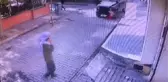 ZIRHLI POLİS ARACININ ALTINDA KALAN 5 YAŞINDAKİ NURE, AĞIR YARALANDI