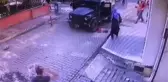 Yola fırlayan 5 yaşındaki kıza zırhlı polis aracı çarptı! Feci kaza anbean kamerada