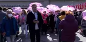 İSTANBUL-MEME KANSERİNE DİKKAT ÇEKMEK AMACI İLE 'PEMBE PATİKA' ETKİNLİĞİ DÜZENLENDİ