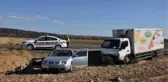 GAZİANTEP'TE OTOMOBİL VE KAMYONET ÇARPIŞTI 2 YARALI