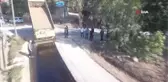 Başkan okuduğu köyün yolunu asfaltladı