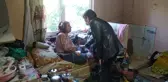 Bu ilçede yaşlı ve bakıma muhtaç vatandaşlar yalnız bırakılmıyor