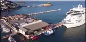 Dev kruvaziyer, Kuşadası'nda demirledi