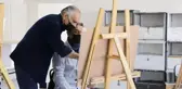 Sanat aşkı emekli albayı 50'sinden sonra okullu yaptı