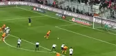 Duayen hakemler skandal kararı yorumladı: Galatasaray'ın penaltısı tekrar edilmeliydi