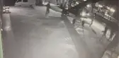 TABANCA TEMİN EDİP, İNDİRİLDİĞİ OTOBÜSE YENİDEN BİNEREK YOLCUYU VURDU