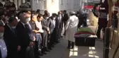 Son dakika! Erkek arkadaşı tarafından boğazı kesilerek öldürülen Şebnem'in cenazesinde duygusal anlar yaşandı
