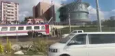 Boş yolcu treninin 2 vagonu raydan çıktı (2)