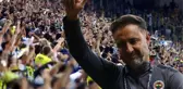 Fenerbahçe taraftarı hocasına sahip çıktı! 