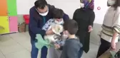 Derslere giren Tavşan ve ördek öğrencilerin vazgeçilmezi oldu