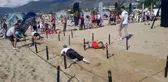 Sahilde düzenlenen survivorda Türk ve Rus takımları kıyasıya yarıştı