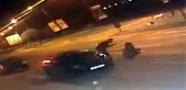 Son dakika haberi! Eşini sokak ortasında dövüp bıçakladı; o anlar kamerada