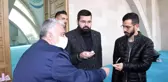 Sigarayı bıraktı, 4 yılda topladığı 38 bin lirayı öğrenciler için harcadı