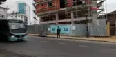 Son dakika haberi | TIKA BASA? DOLU MİNİBÜSLERDE KAPI AÇIK YOLCULUK KAMERADA