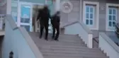 Yakalama kararı bulunan şüphelinin evinden 