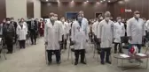 Sanatçı Hakan Taşıyan böbrek nakli olduğu Ankara Şehir Hastanesi'ni unutmadı