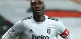 Beşiktaş'tan yaşlısı yok! Orta sahadaki 3 futbolcunun yaşı 105 ediyor
