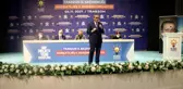 Mahir Ünal: 