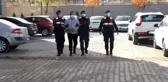 İşine son verilmesinin sebebi gördüğü kişiyi öldürdü, 