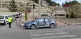 TIR İLE ÇARPIŞAN OTOMOBİLDEKİ SÜRÜCÜ YARALANDI
