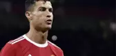 Ronaldo'nun ayrılık kararı Manchester United'ı derinden salladı