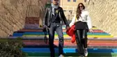 Başak Dizer ve Kıvanç Tatlıtuğ, el ele Mardin'i gezdi