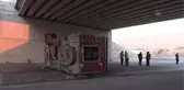 Son dakika: Devrilen itfaiye aracındaki 2 kişi yaralandı