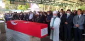 KALP KRİZİ GEÇİRİP HAYATINI KAYBEDEN SÖZLEŞMELİ ER TOPRAĞA VERİLDİ